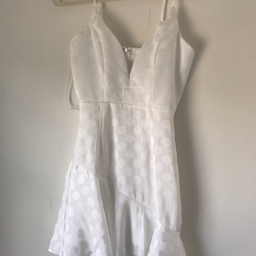 Jean Jail white ruffle dess